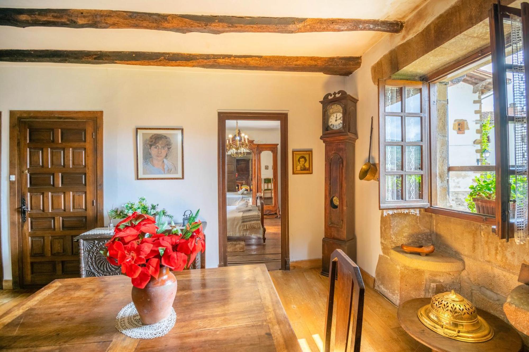 Casa Rural Arotzenia, Hogar Rustico En Pleno Valle De La Ulzama Lizaso Εξωτερικό φωτογραφία