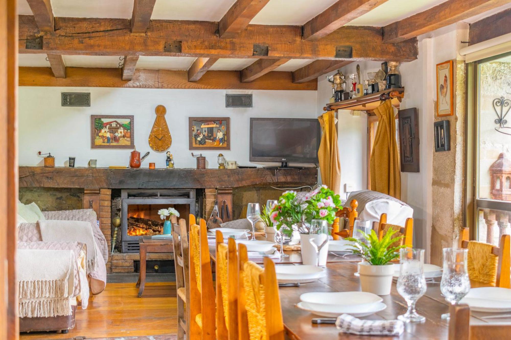 Casa Rural Arotzenia, Hogar Rustico En Pleno Valle De La Ulzama Lizaso Εξωτερικό φωτογραφία