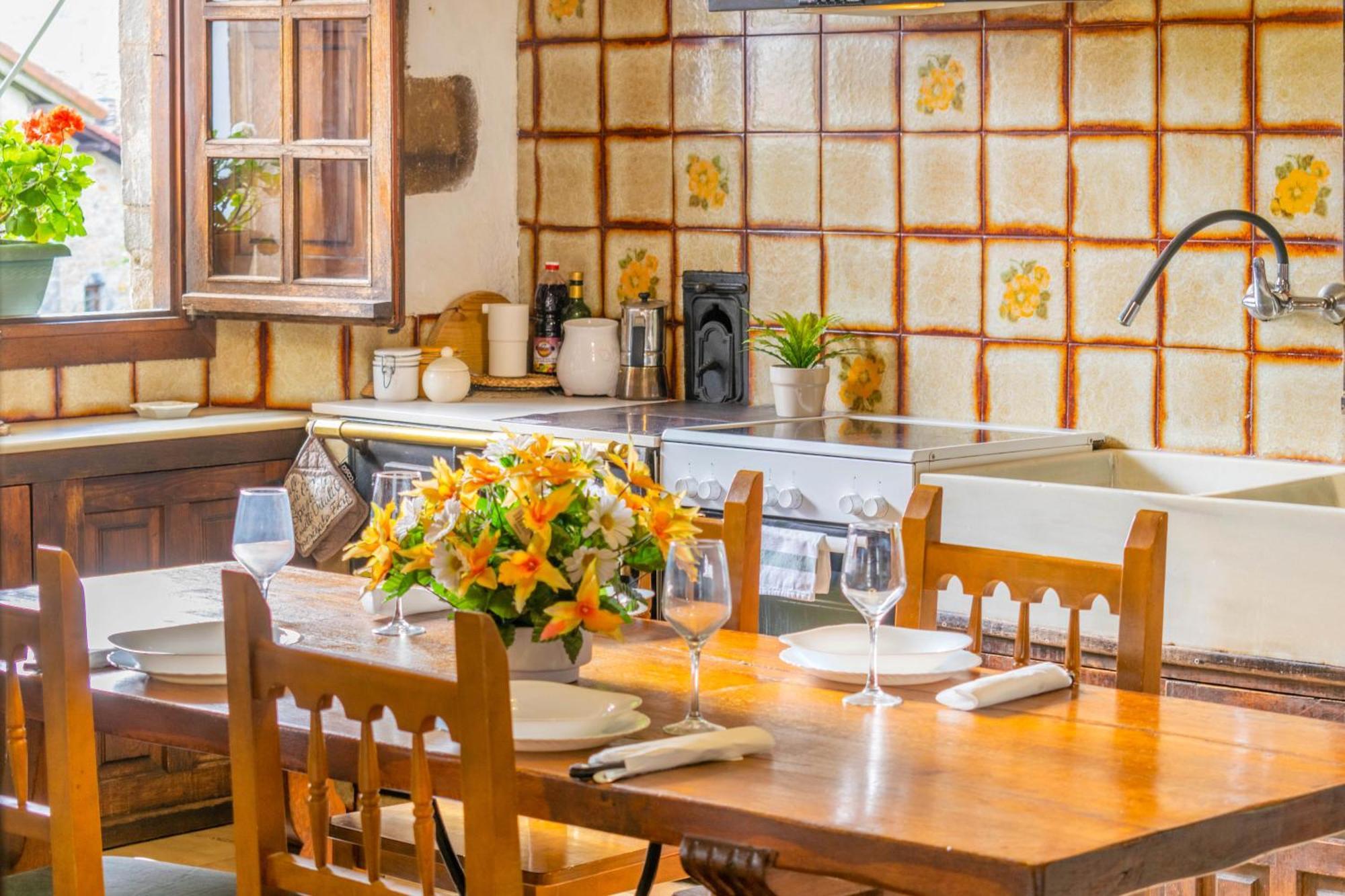 Casa Rural Arotzenia, Hogar Rustico En Pleno Valle De La Ulzama Lizaso Εξωτερικό φωτογραφία